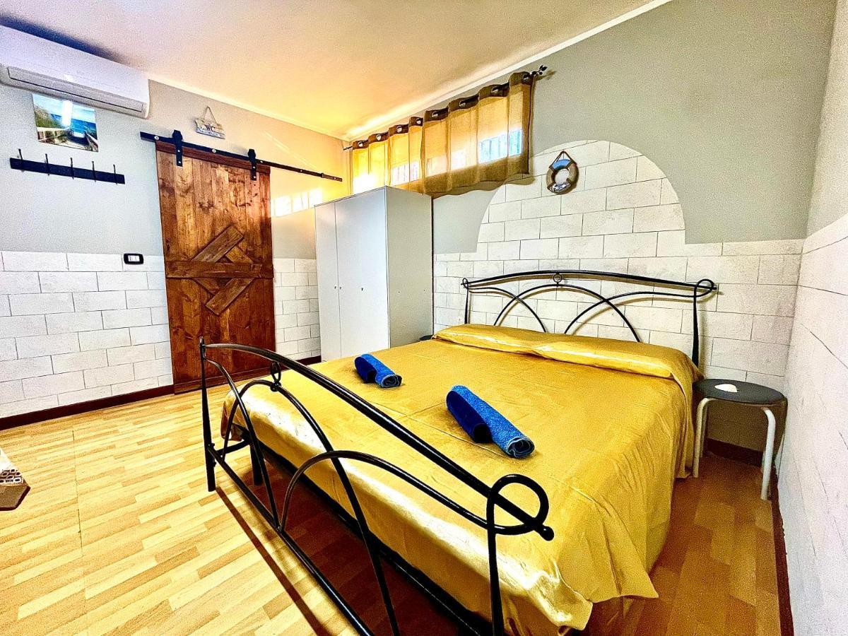 Apartamento Monolocale Deluxe A 2,7 Km Dal Mare Per 2 Persone Siderno Exterior foto